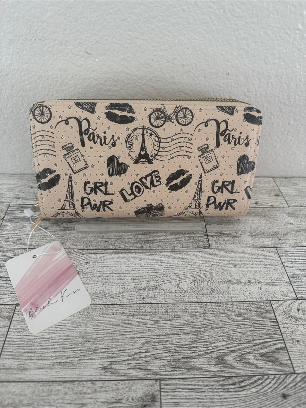 Blush Kiss Beige Graphic Paris Zip Wallet NWT